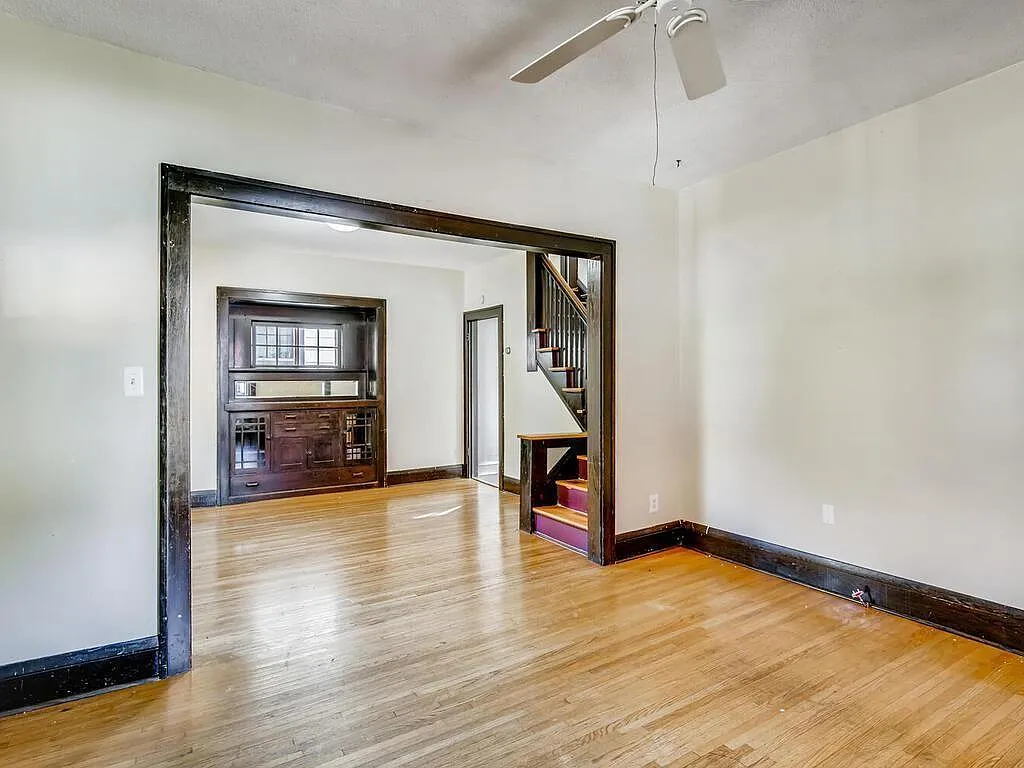 5 bed, $2,650 — Photo 4