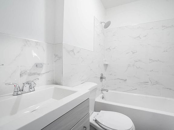 5th image of 156 E 102nd St #3B