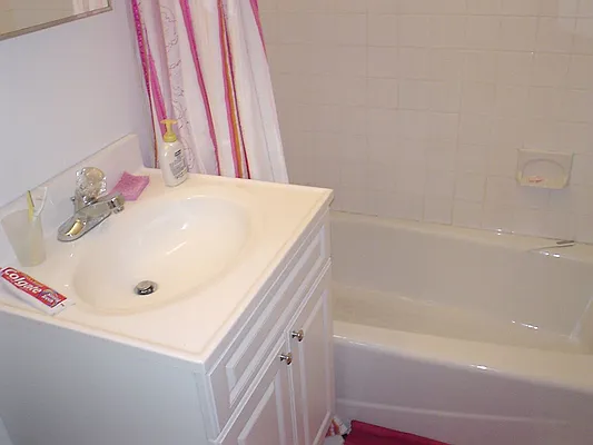 Rented by John O'Kelly Real Estate | media 16