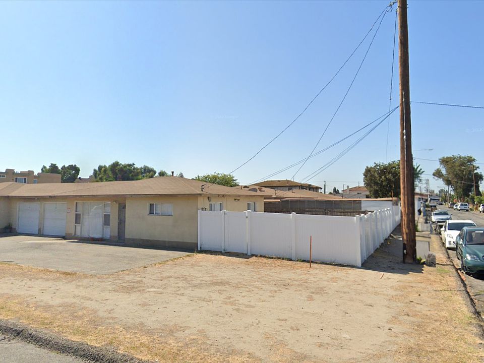 1st image of 8642 Stanford Ave