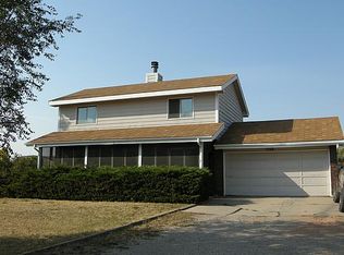 7760 Robin Dr, Gillette, WY 82718