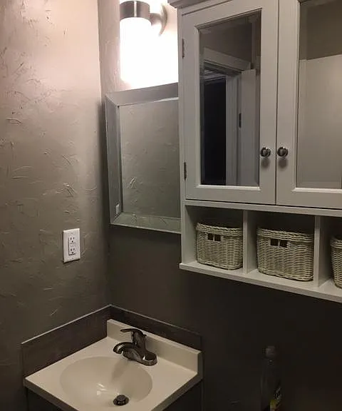 1407 Lindale Ave — Photo 15