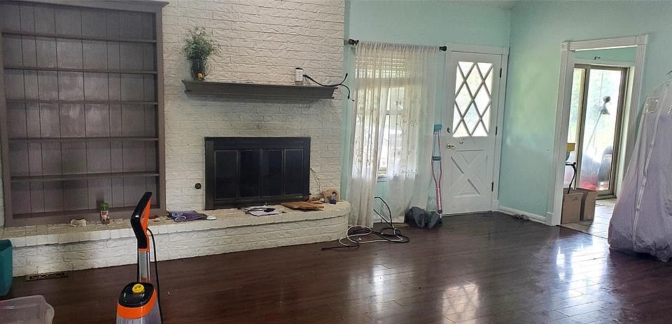 2nd image of 5820 N Caddo Ct