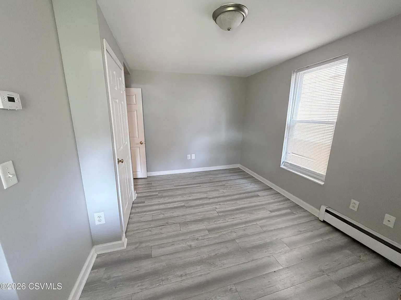 4 bed, 1200 sqft, $1,500 — Photo 4