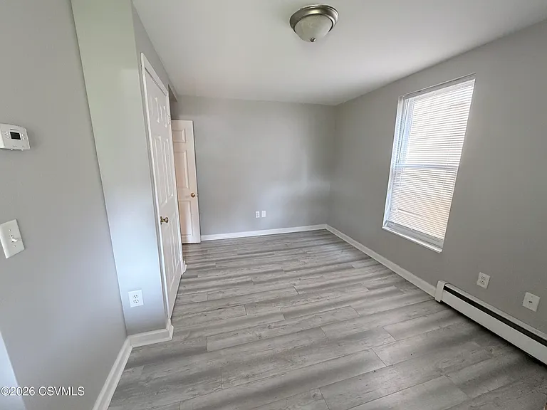 1232 Ferry St #101 — Photo 3