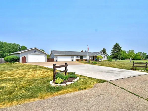 5241 County Road A, Oshkosh, WI 54901