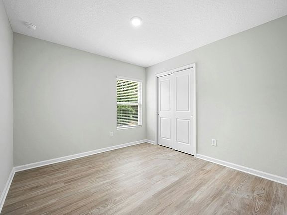 4th image of 2628 Kohn Rd