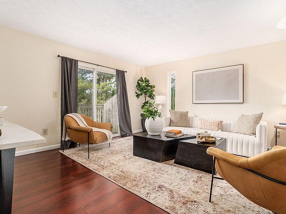 3rd image of 915 Quay Ave #915H