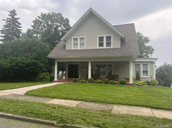 32 City Terrace N, Newburgh, NY 12550