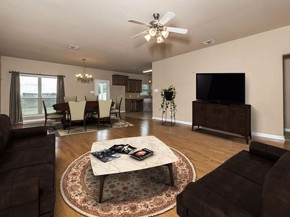 4th image of 306 Cezanne Dr