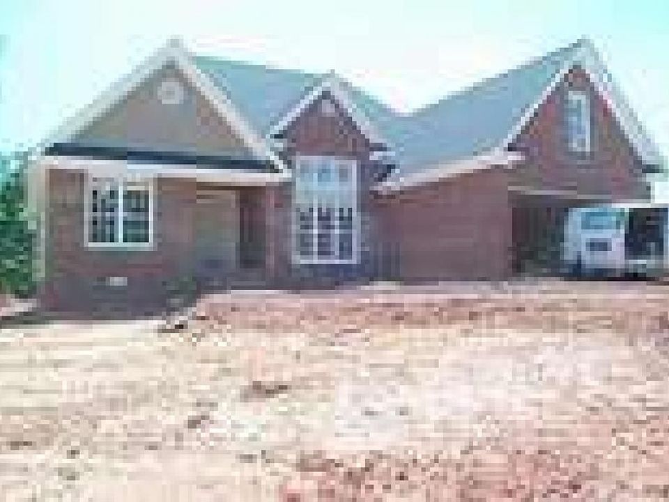 2nd image of 112 Lake Vista Dr
