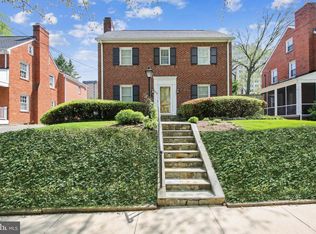 4530 Middleton Ln, Bethesda, MD 20814