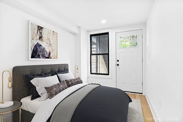 Rented by Compass | media 23