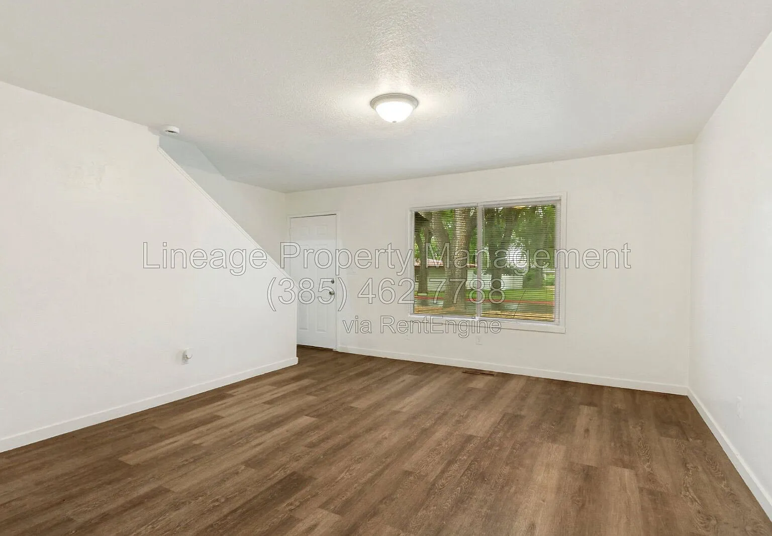 1054 W 1520 N — Photo 1