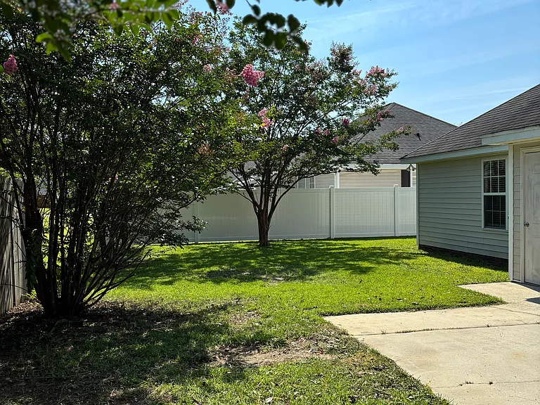 2224 Stepping Stone Dr — Photo 18