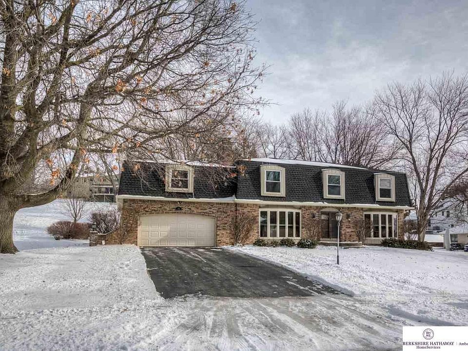 1st image of 965 S 94th St