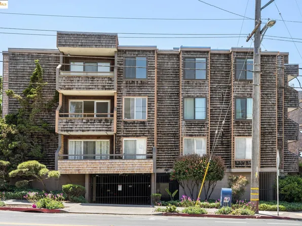 696 Athol #202, Oakland, CA 94610