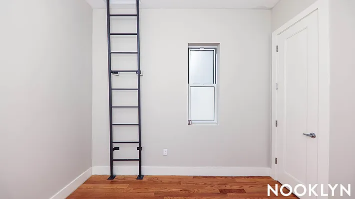 Rented by Nooklyn NYC LLC | media 21