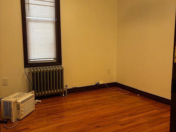 2nd image of 4131 18th Ave Unit 1