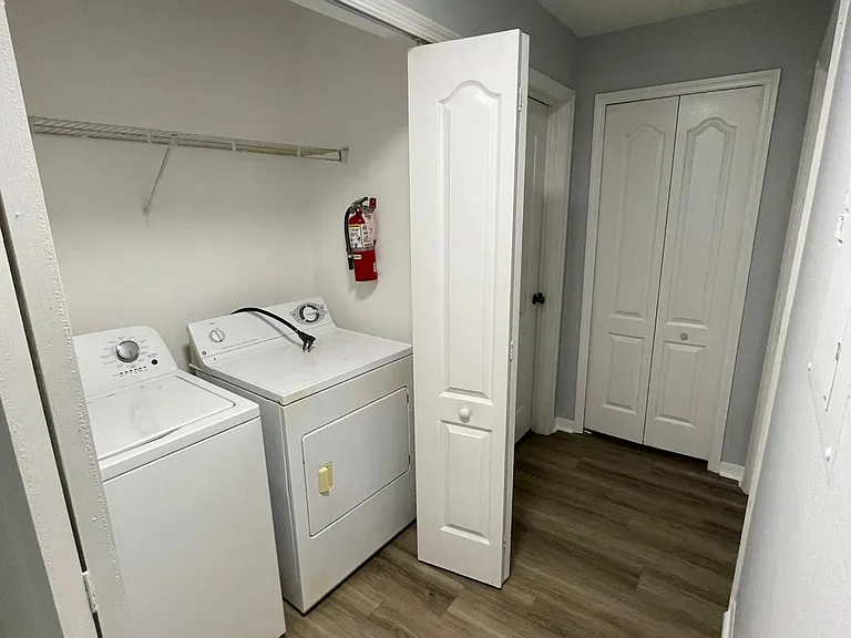 3018 Bonfire Beach Dr #21102 — Photo 16