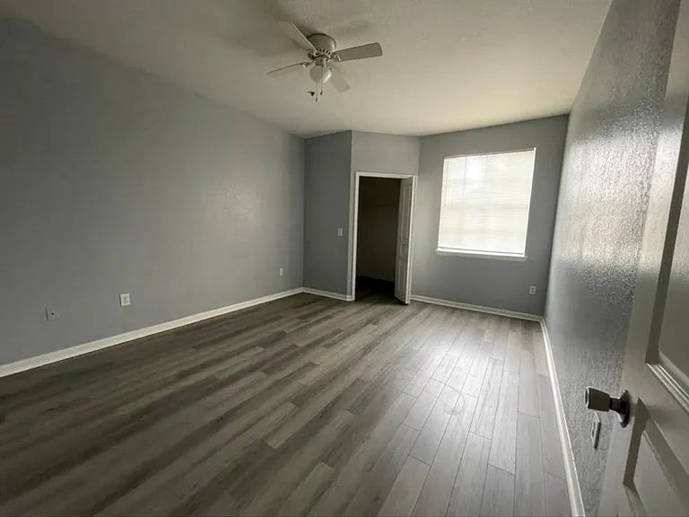 17102 Carrington Park Dr #328 — Photo 11