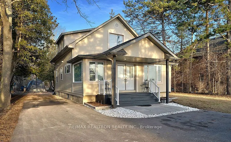 99 Townline Rd N