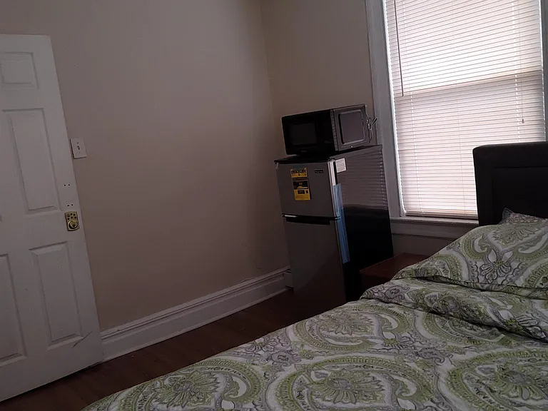 28 Weequahic Ave — Photo 6