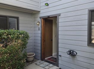 3055 N Fruitland Ln APT B, Coeur D Alene, ID 83815