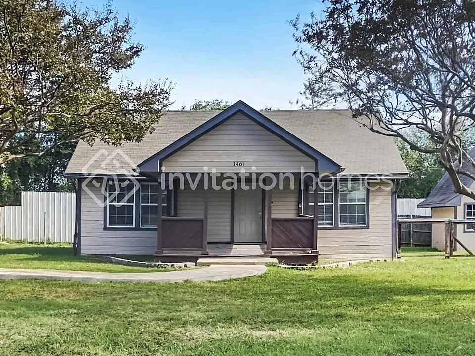 3401 Dorothy Ln