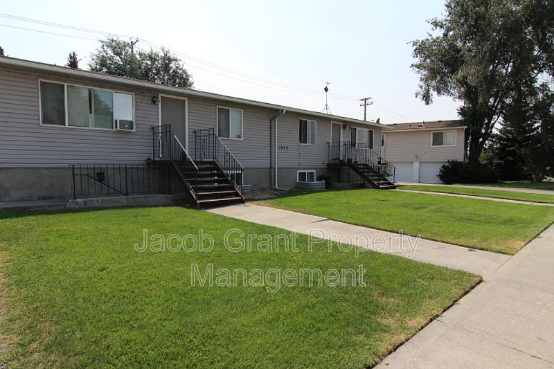 1st image of 1340 Paul St APT 3