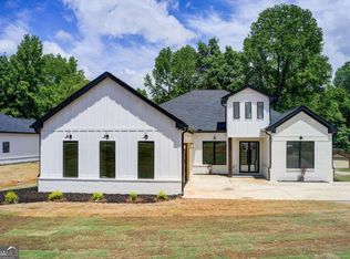 532 Rockbridge Rd, Lilburn, GA 30047