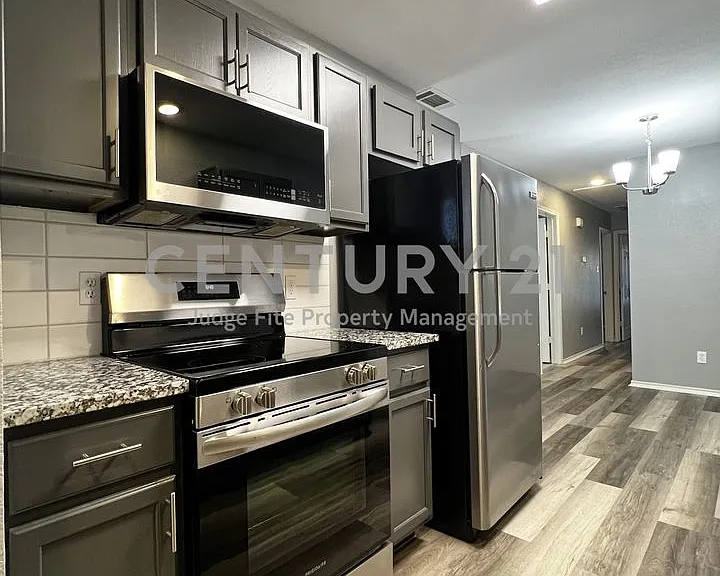1010 S Retta St — Photo 10