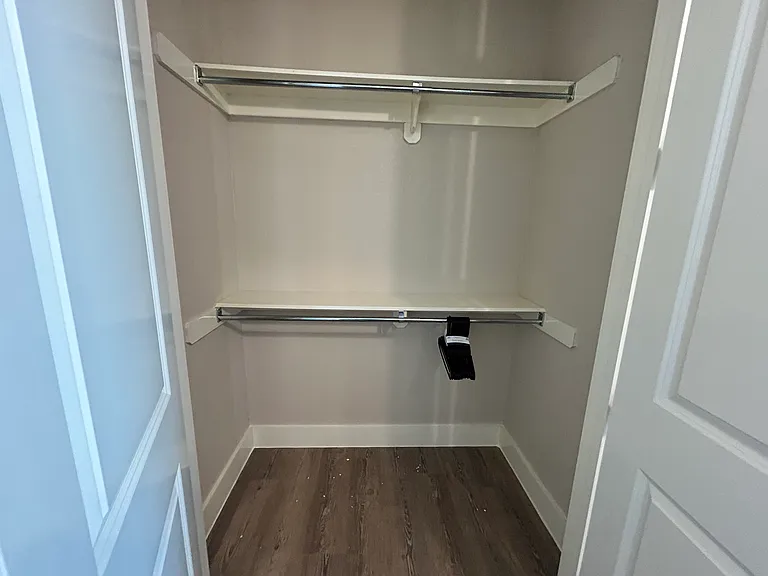 Cooper Ridge Luxury Apartment Homes — Photo 13