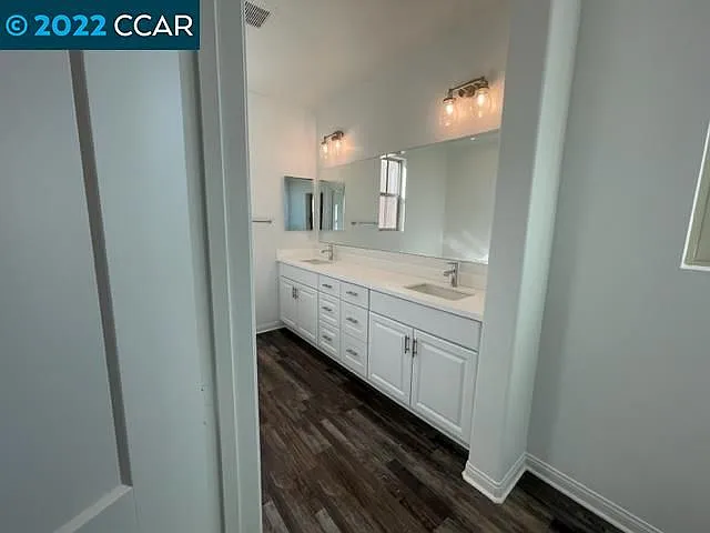 1520 Redbud Way — Photo 13