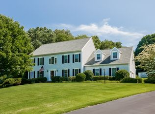 56 Kelsey Springs Dr, Madison, CT 06443