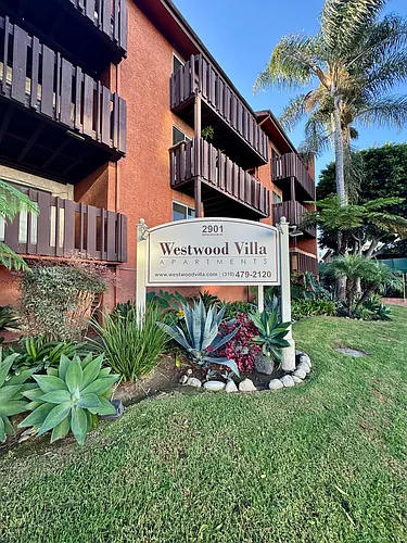 Westwood Villa Photo 1
