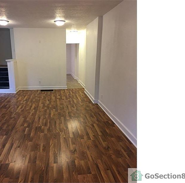 1st image of 2828 Central Ave