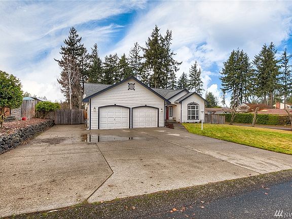 2nd image of 8002 89th Ave SW