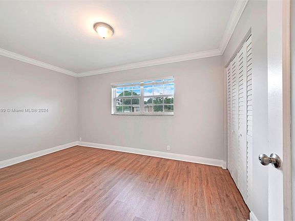 3rd image of 1106 NW 15th Ct