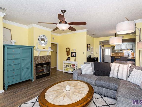 5th image of 18644 Garden Oaks Dr