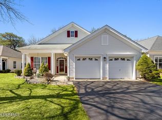 36 Silverspring Dr, Lakewood, NJ 08701