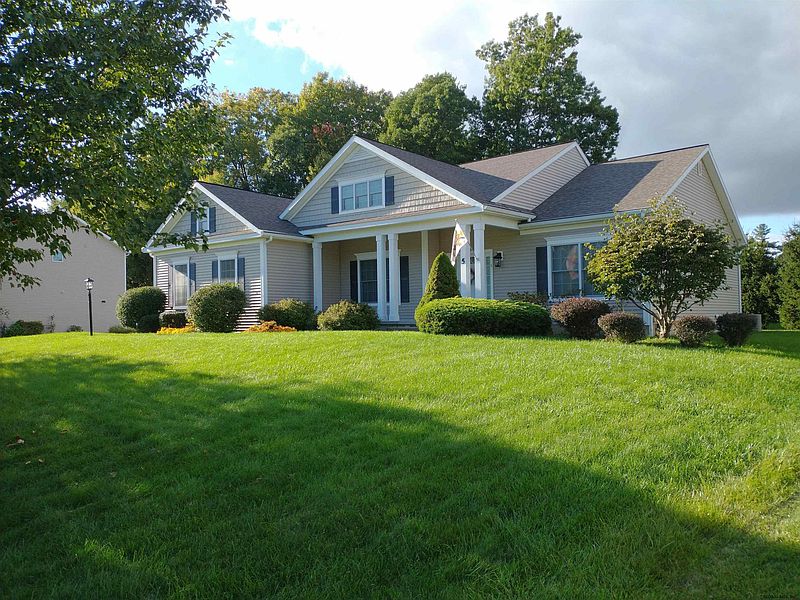 2nd image of 5 SADDLE BROOK Drive