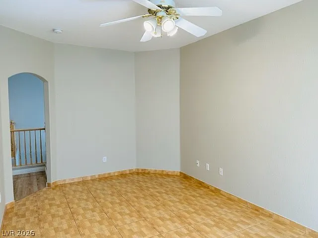9804 Cornwall Crossing Ln — Photo 21