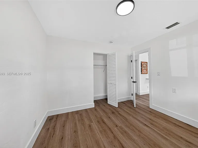 2633 NE 13th Ave #1 — Photo 20