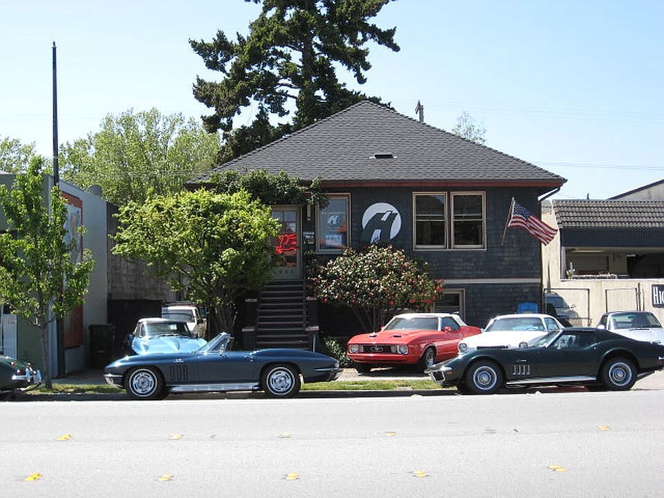 1st image of 1035 California Dr
