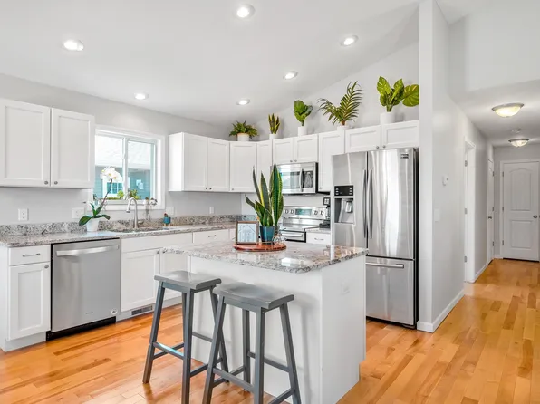 909 Cobalt St, Traverse City, MI 49696