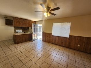 235 5th St #C, Gustine, CA 95322