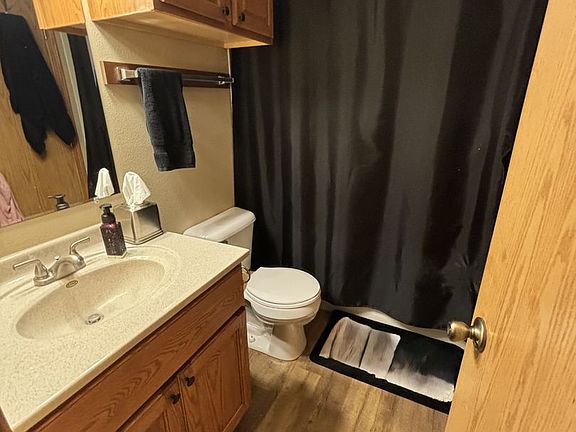5th image of 1637 Carriage Hill Dr APT 1
