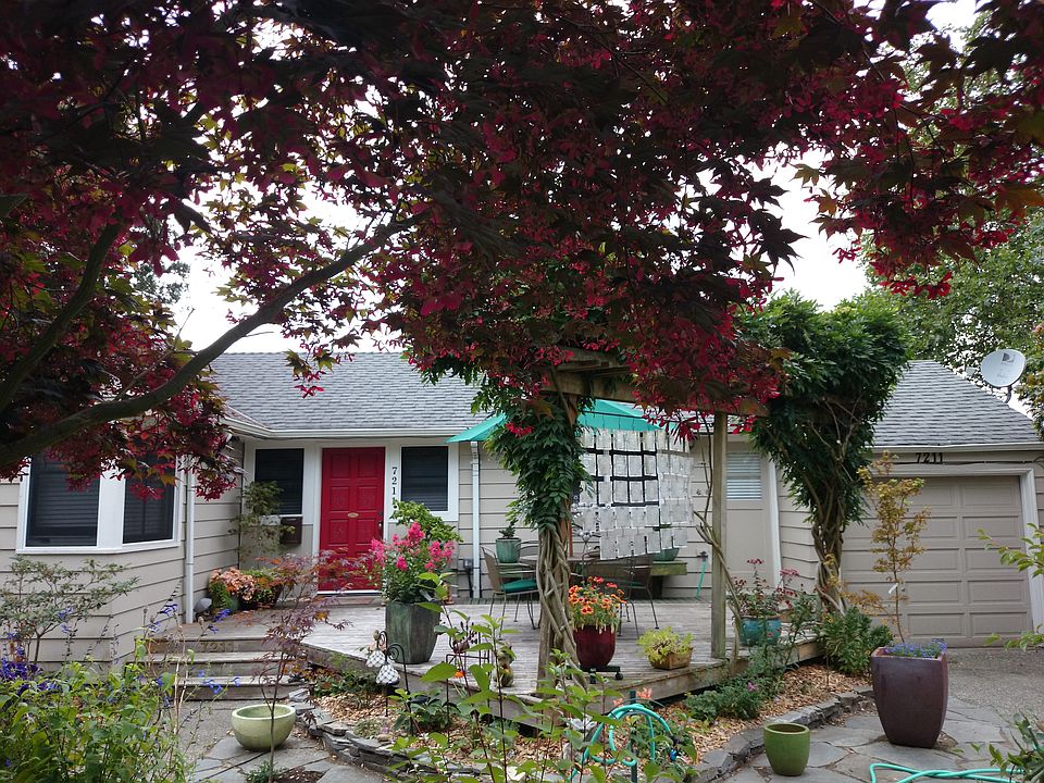 2nd image of 7211 29th Ave NE