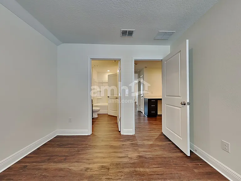 27537 Saint Andrews Ave — Photo 26